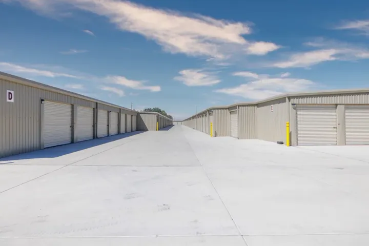 drive up storage