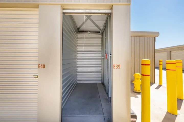 small storage unit