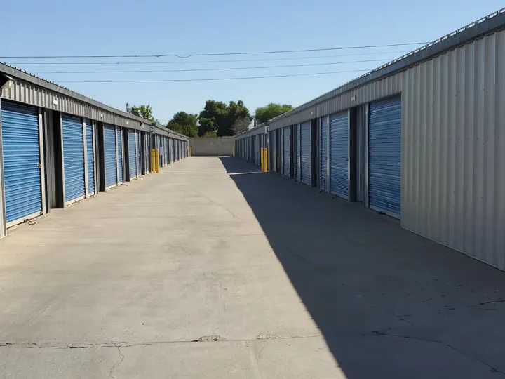 drive up storage