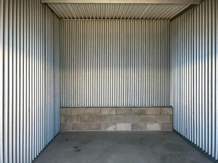 large storage unit