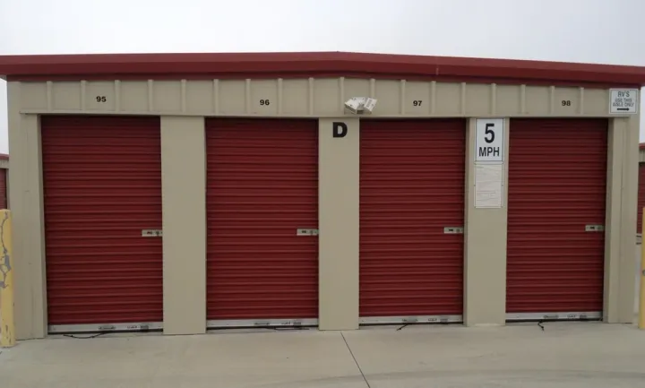 drive up storage