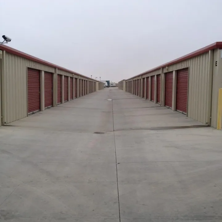 storage units for rent