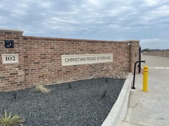 self storage units ennis