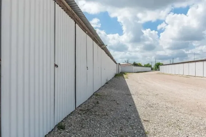 drive up storage