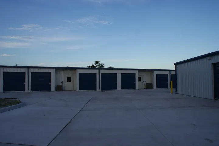 storage units for rent