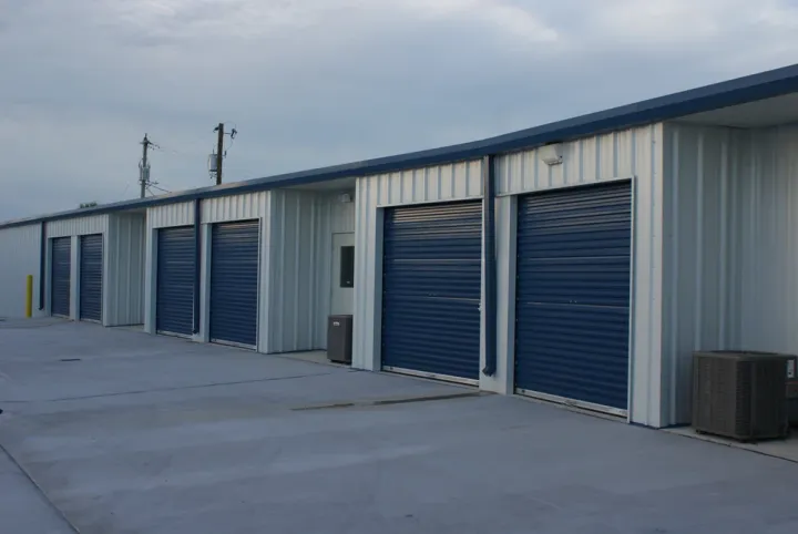 drive up storage