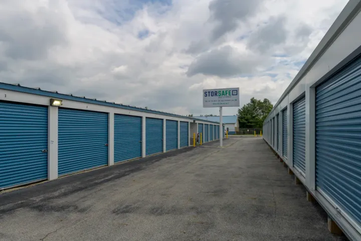 self storage units crown point