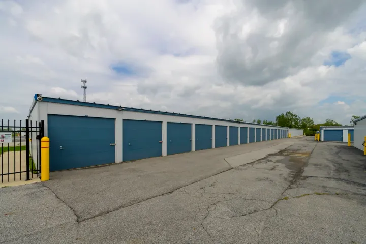 drive up storage