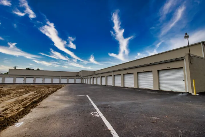 drive up storage