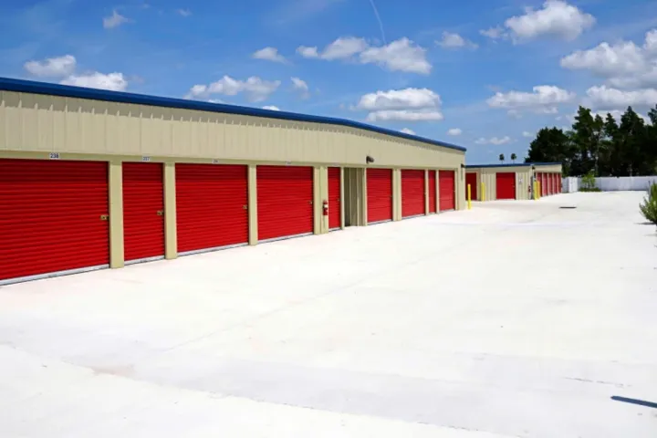 climate controlled storage units