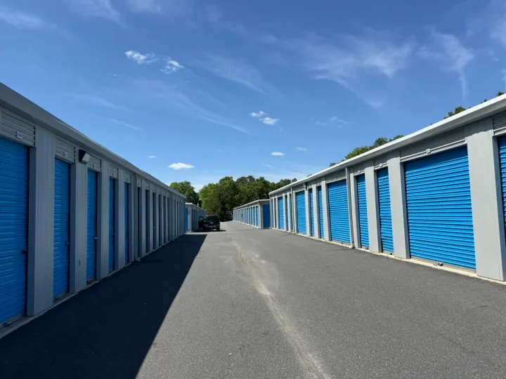 climate controlled storage units