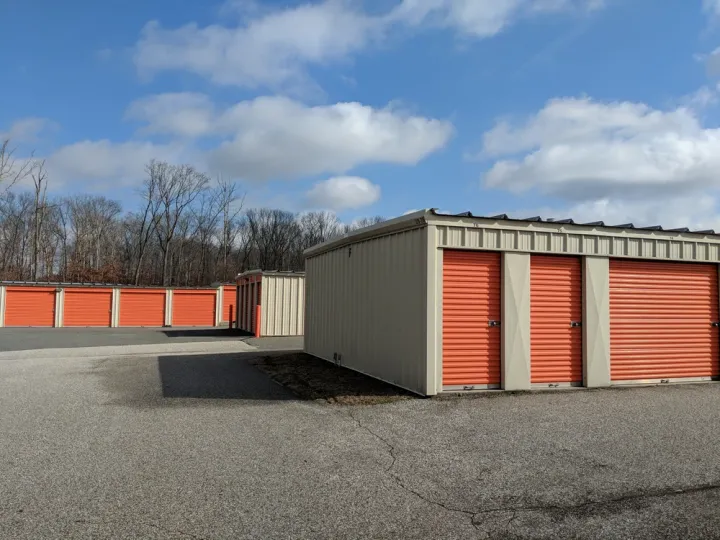climate controlled storage units