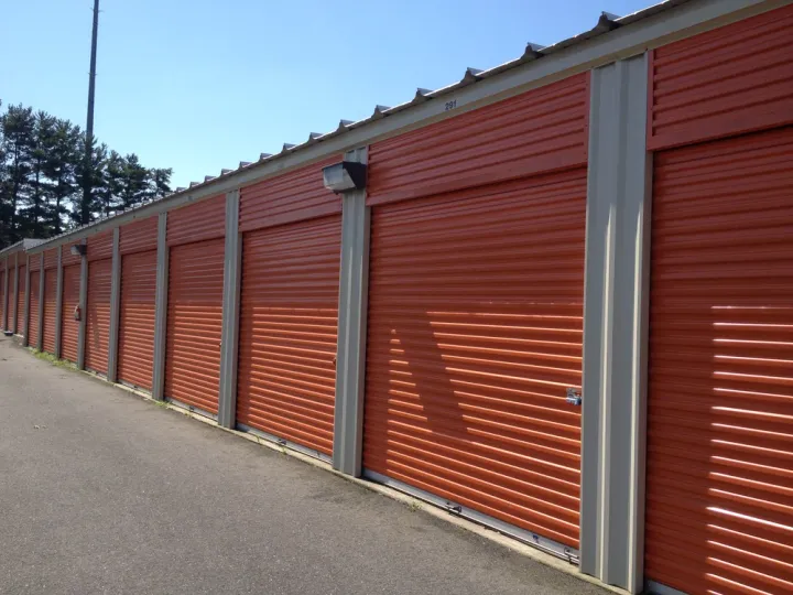 drive up storage units