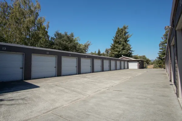 storage units for rent