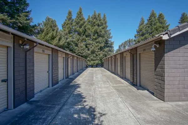 drive up storage