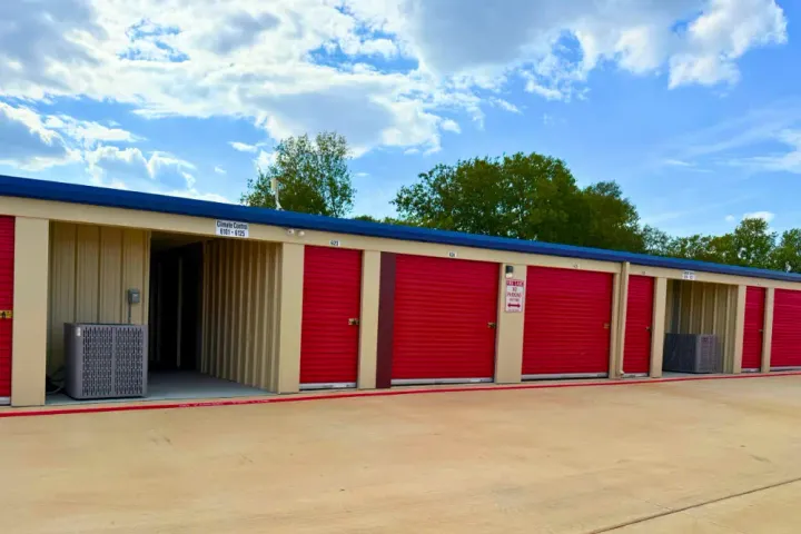 drive-up-storage-units-near-me-potranco-rd-san-antonio-tx