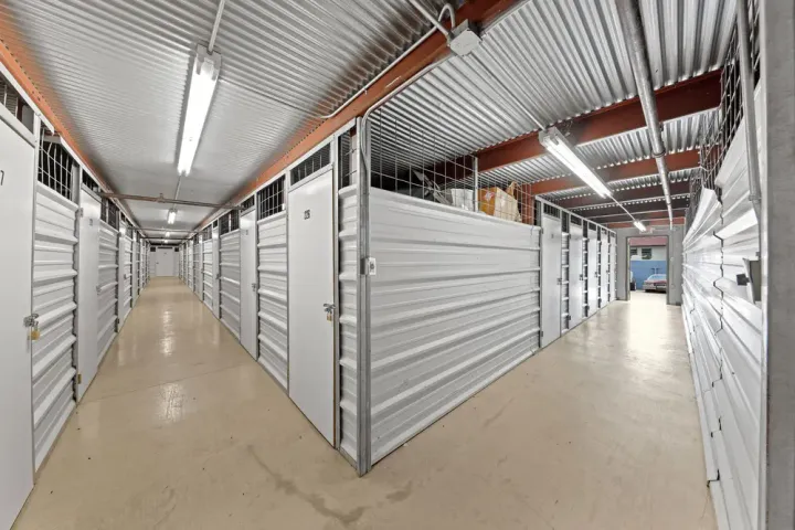 climate controlled storage
