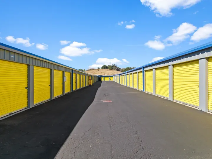 storage units marin county