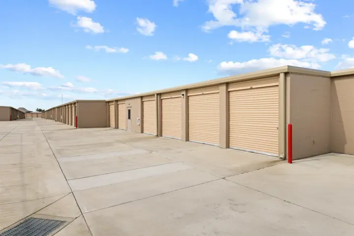drive up storage units napa
