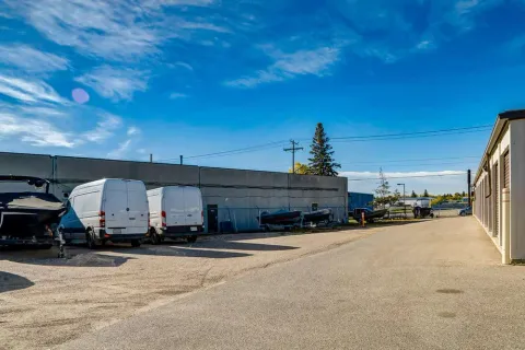 rv storage units
