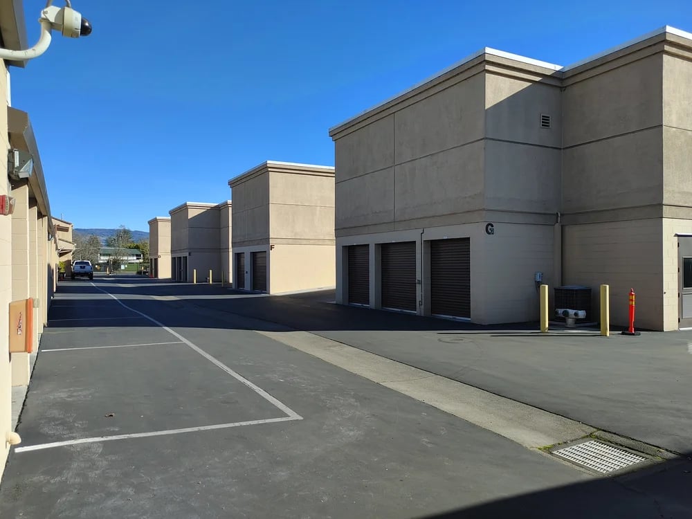 Expressway Self Storage exterior