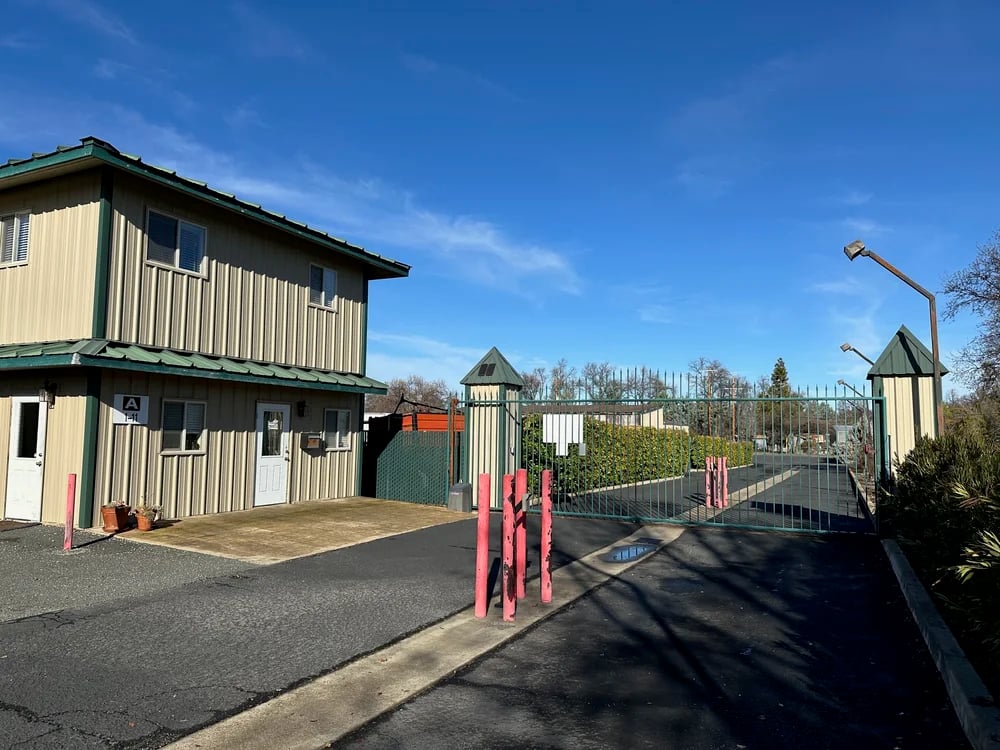 storage units for rent